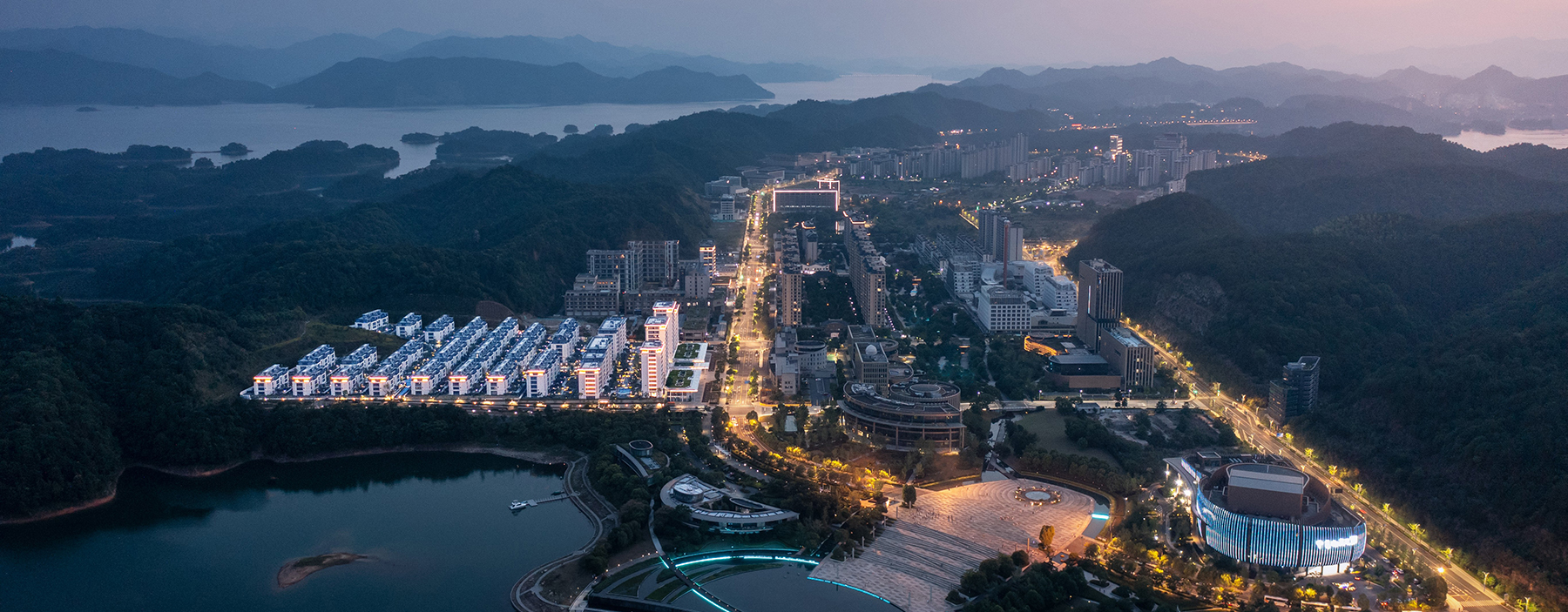 绿城·千岛湖柳岸晓风-项目展示-浙江绿城都会建筑规划设计有限公司